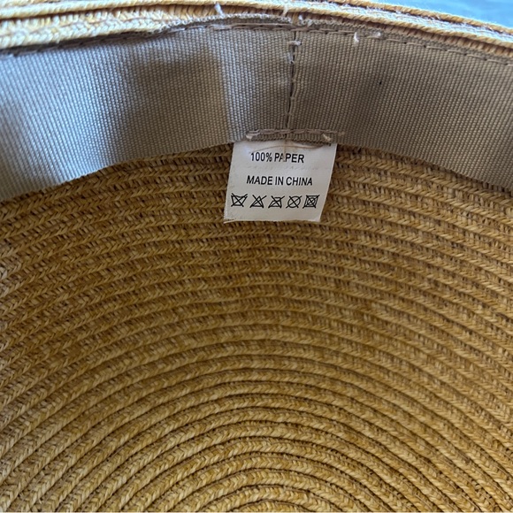 Big sun hat with leopard tie detail - Picture 2 of 8